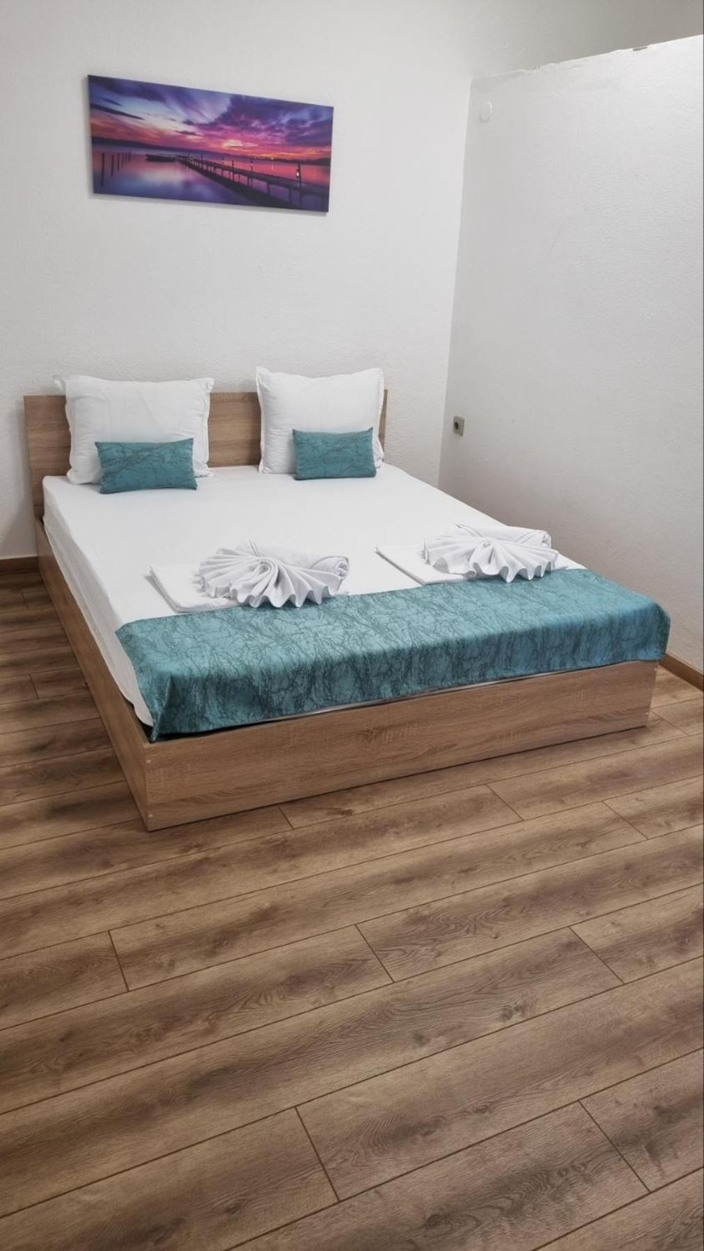 Къща За Гости Пиргос Burgas Ngoại thất bức ảnh